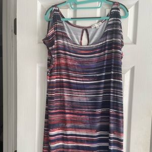 Size L cute summer dress. Never worn.